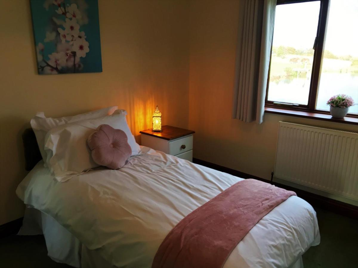 Bransford Farm Fishery & B & B المظهر الخارجي الصورة
